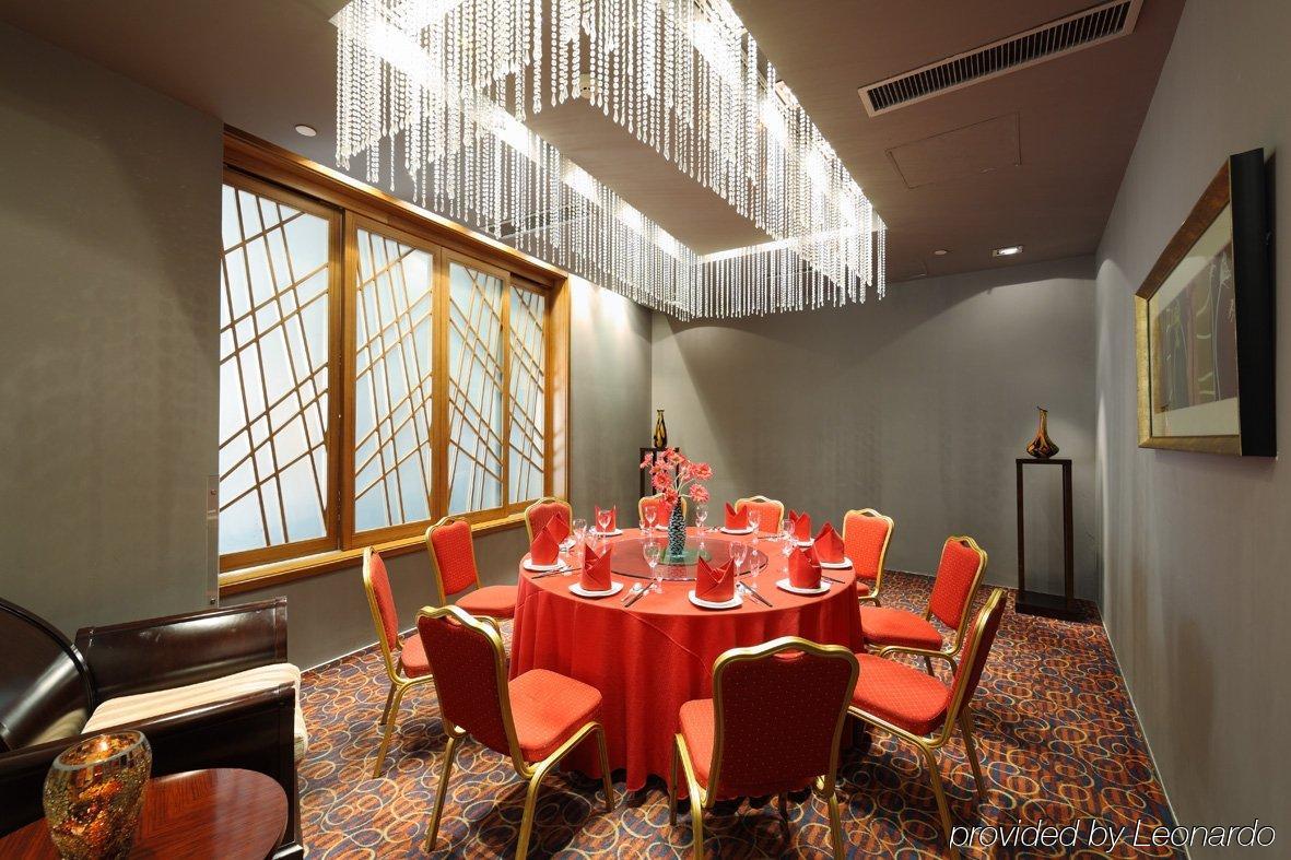 Ariva Beijing West Hotel Pequim Exterior foto
