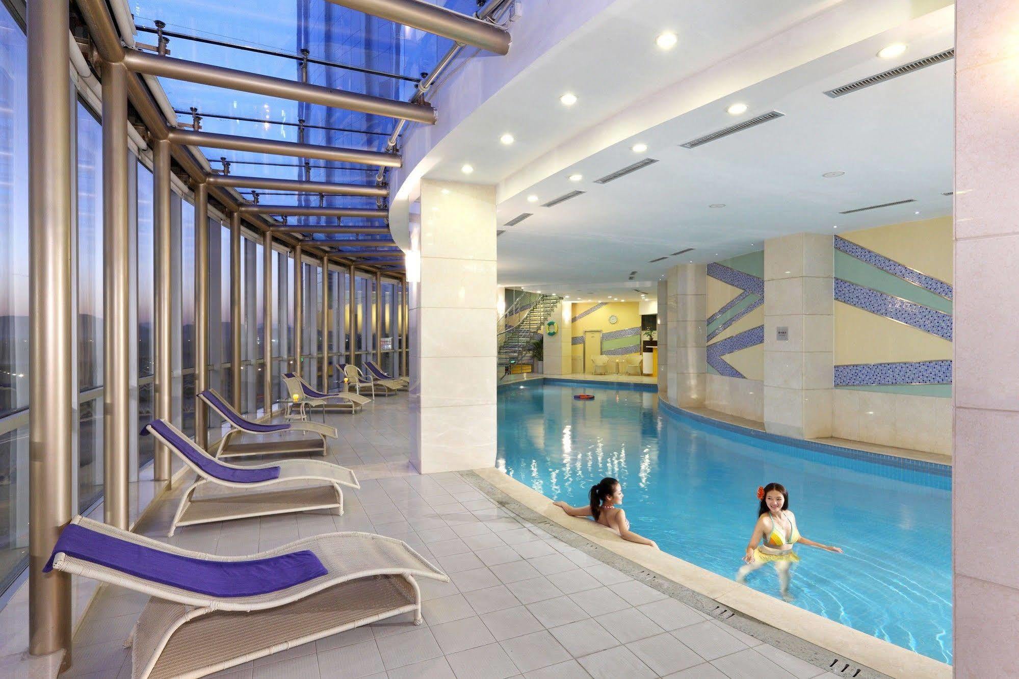 Ariva Beijing West Hotel Pequim Exterior foto