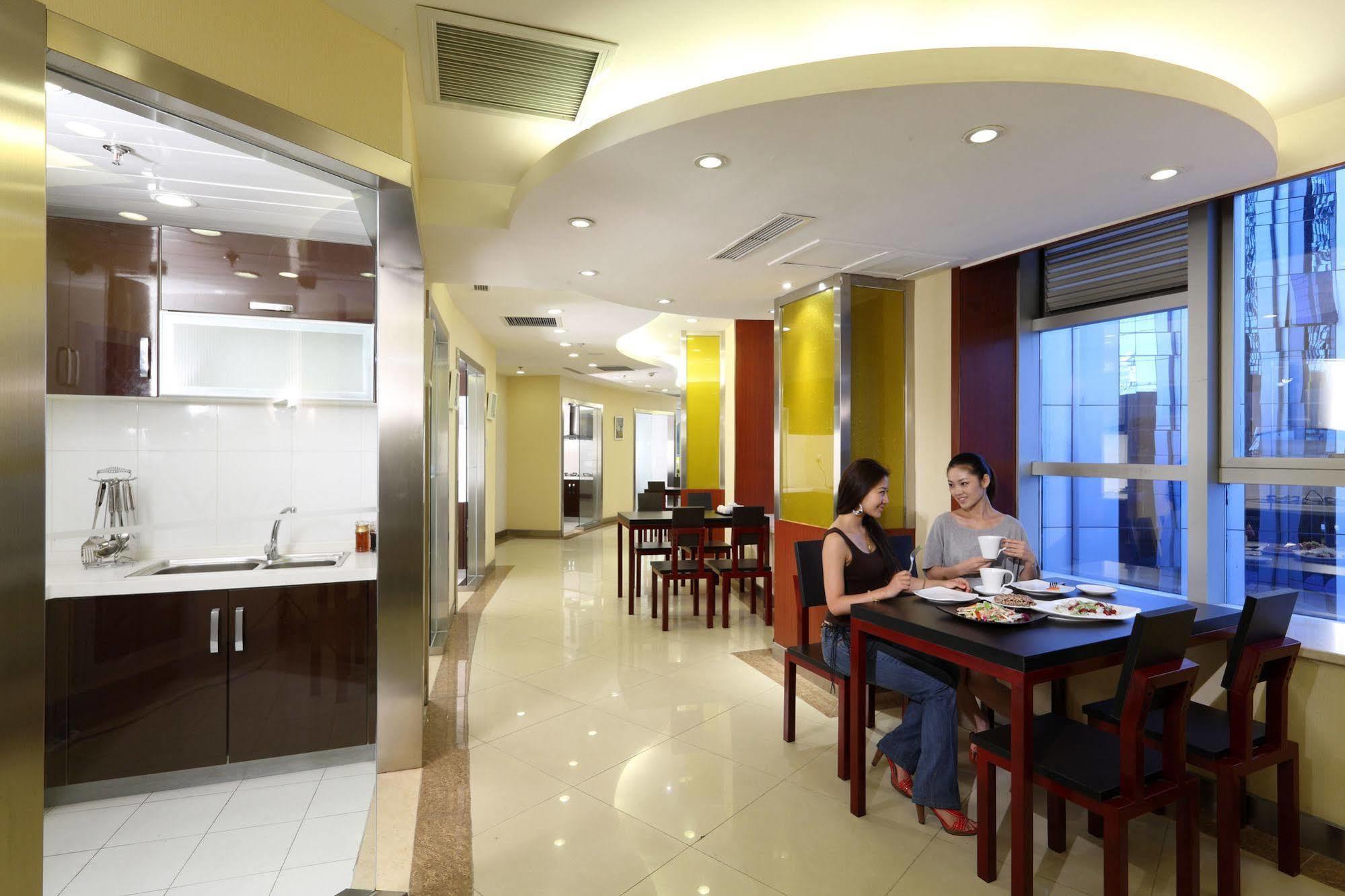 Ariva Beijing West Hotel Pequim Exterior foto